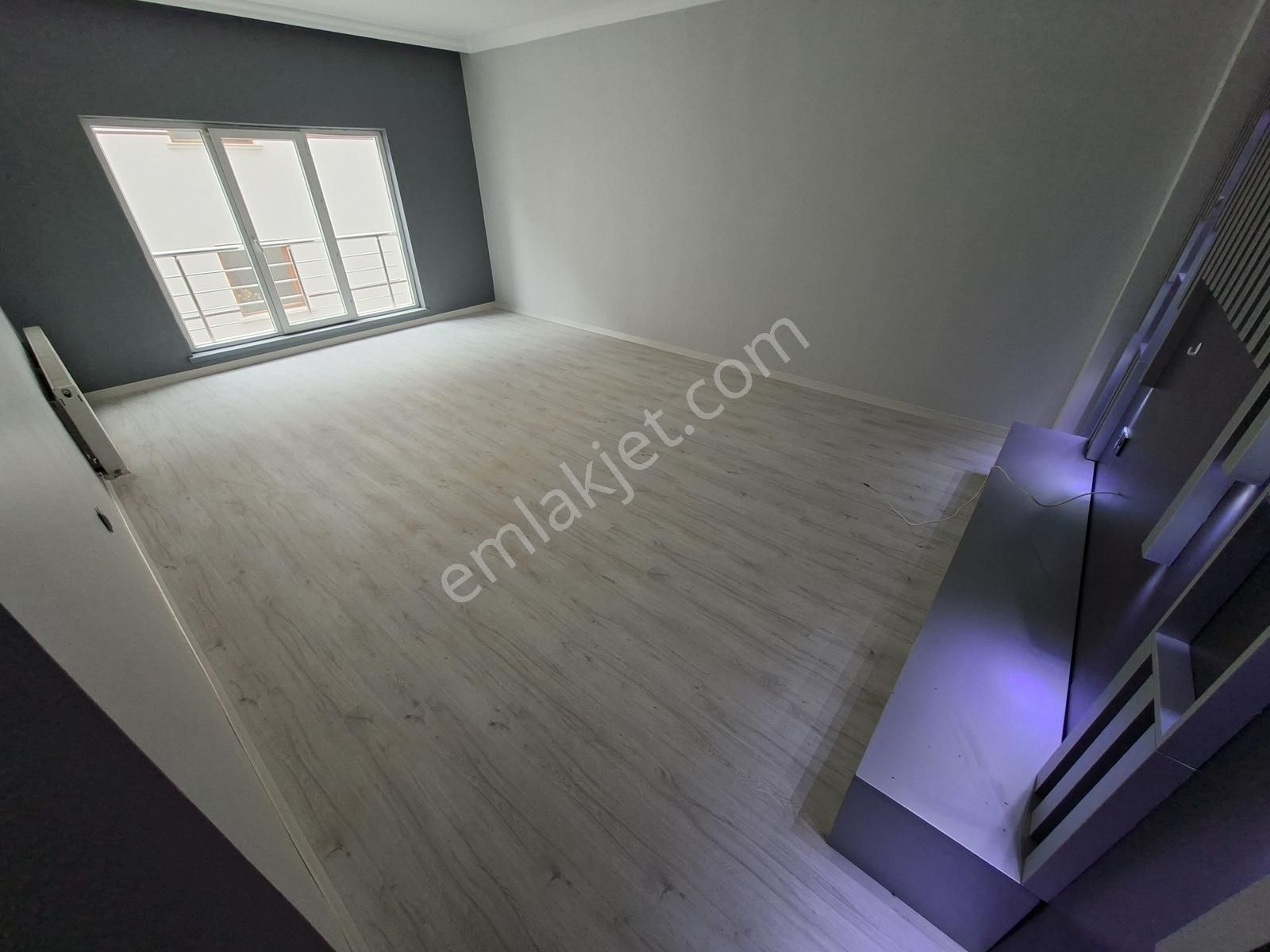 Kılıçsoy'dan Porsuk Cad. Kat Konumunda Büyük Balkonlu Yeni Boyal - Görsel 26