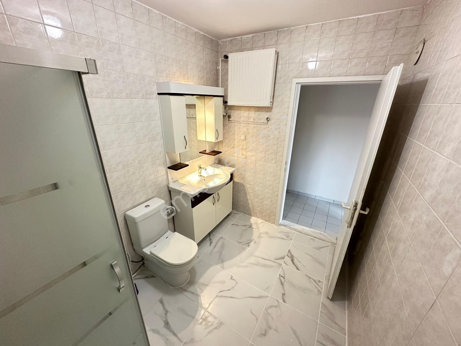 Turyap'tan Oyak 6 Sit. Komple Yenilenmiş Arcadium-metro Karşınd - Görsel 10