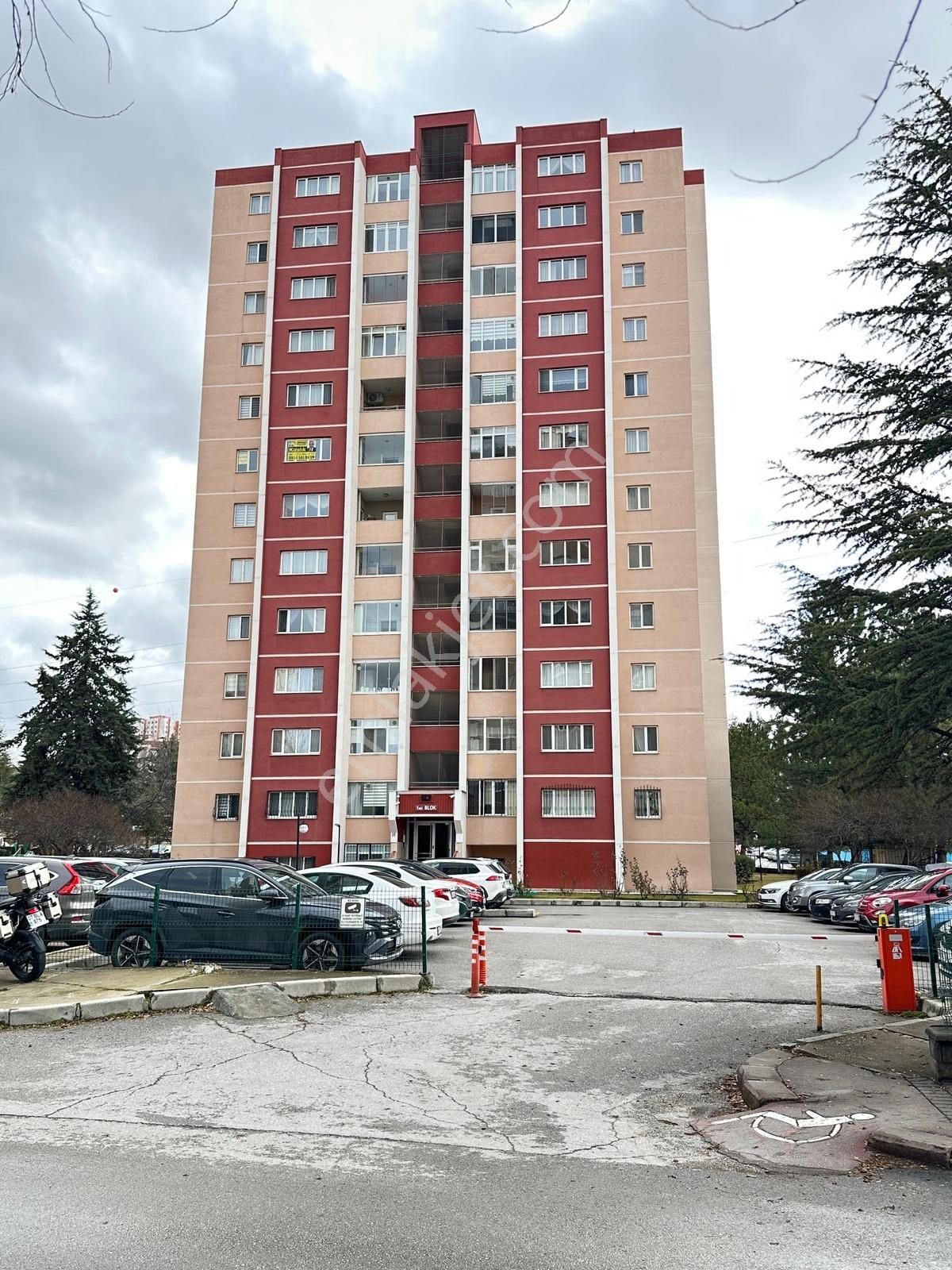 Turyap'tan Oyak 6 Sit. Komple Yenilenmiş Arcadium-metro Karşınd