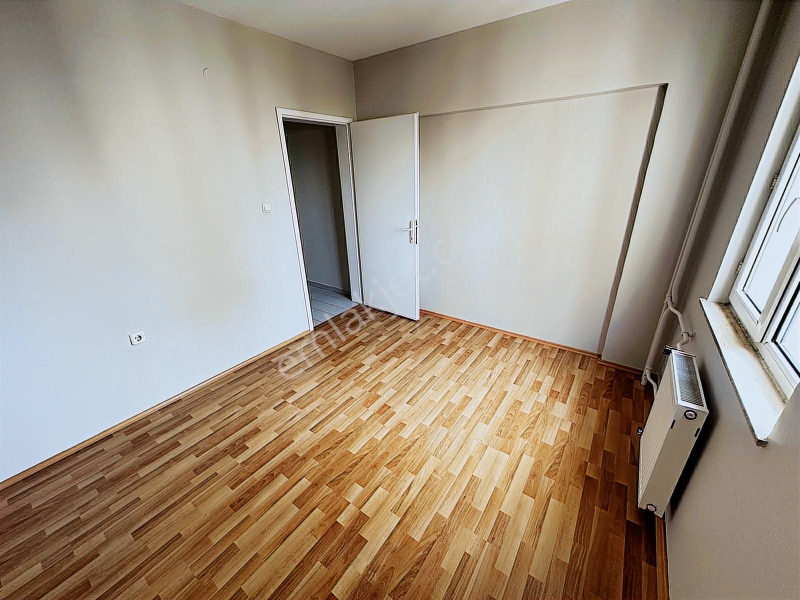 Turyap'tan Oyak 6 Sit. Komple Yenilenmiş Arcadium-metro Karşınd - Görsel 12