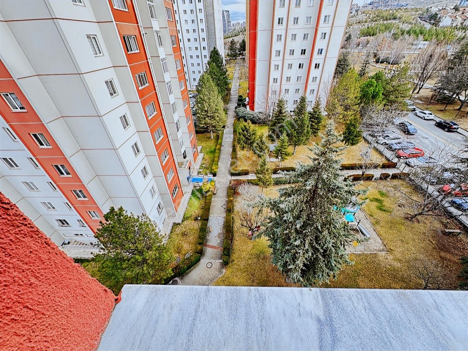 Turyap'tan Oyak 6 Sit. Komple Yenilenmiş Arcadium-metro Karşınd - Görsel 26