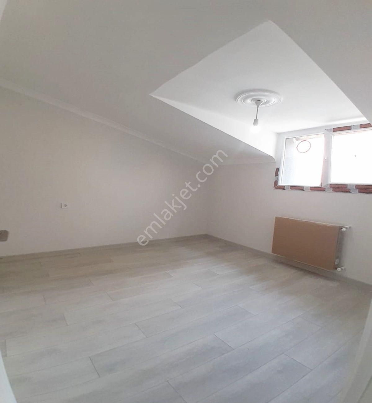 Müslüm Emlaktan Metrobüse Yürüme Mesafesinde 4+2 Dublex - Görsel 25