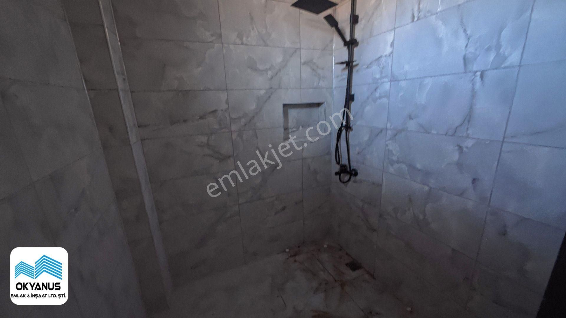 Sakarya Kocaalide Müstakil Bahçe Kullanımlı Villa!!! - Görsel 24