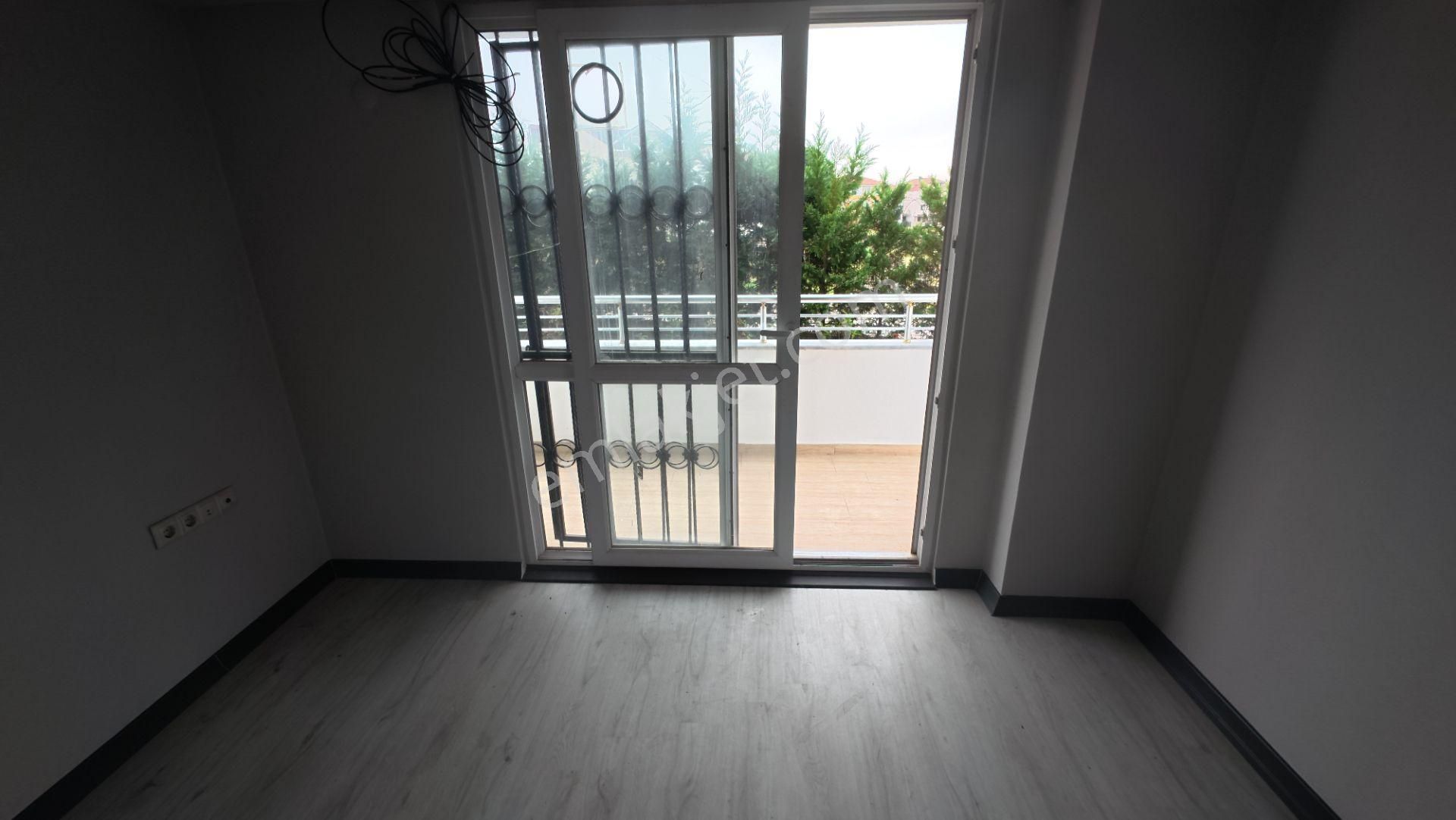 Sakarya Karasuda Geniş Salonlu Havuzlu Site İçerisinde 2+1 Satılık Daire - Görsel 14