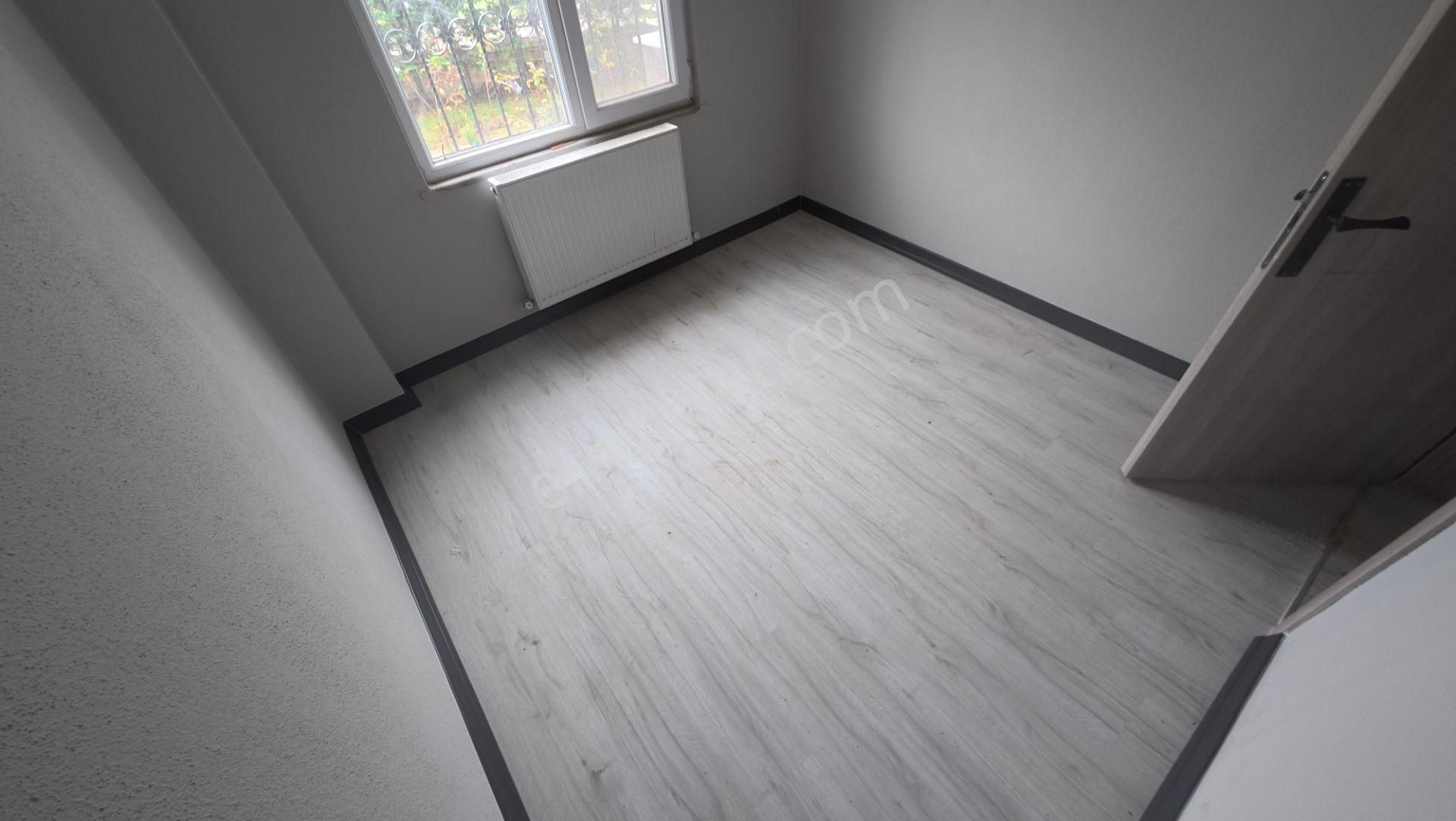 Sakarya Karasuda Geniş Salonlu Havuzlu Site İçerisinde 2+1 Satılık Daire - Görsel 9