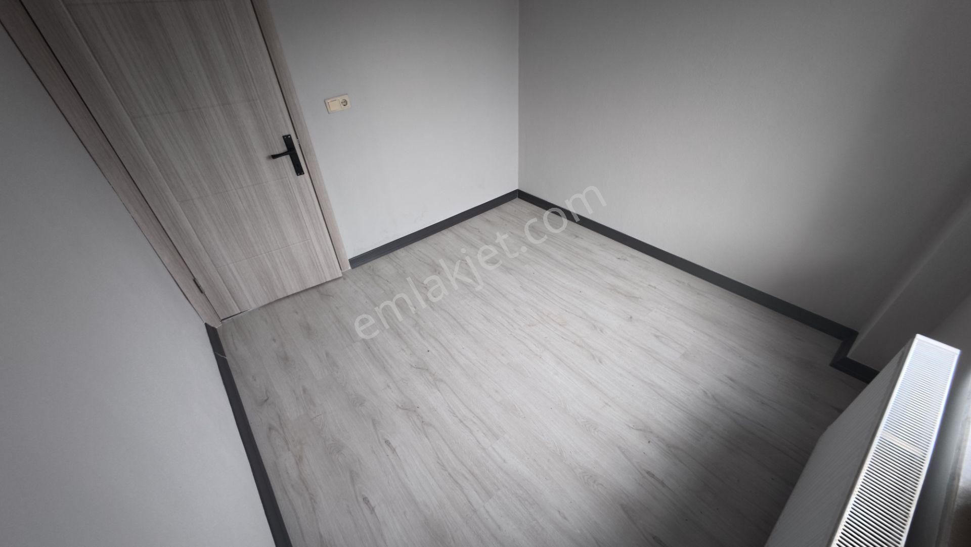 Sakarya Karasuda Geniş Salonlu Havuzlu Site İçerisinde 2+1 Satılık Daire - Görsel 11