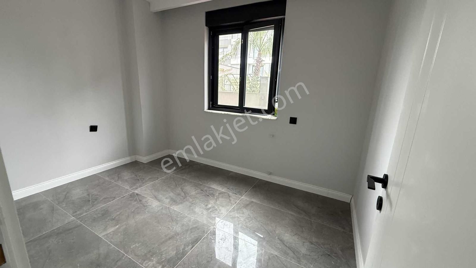 Altıntaş'ta Fıtness Hamam Saunalı Olımpık Y.havuzlu Kiralık 2+1 - Görsel 9