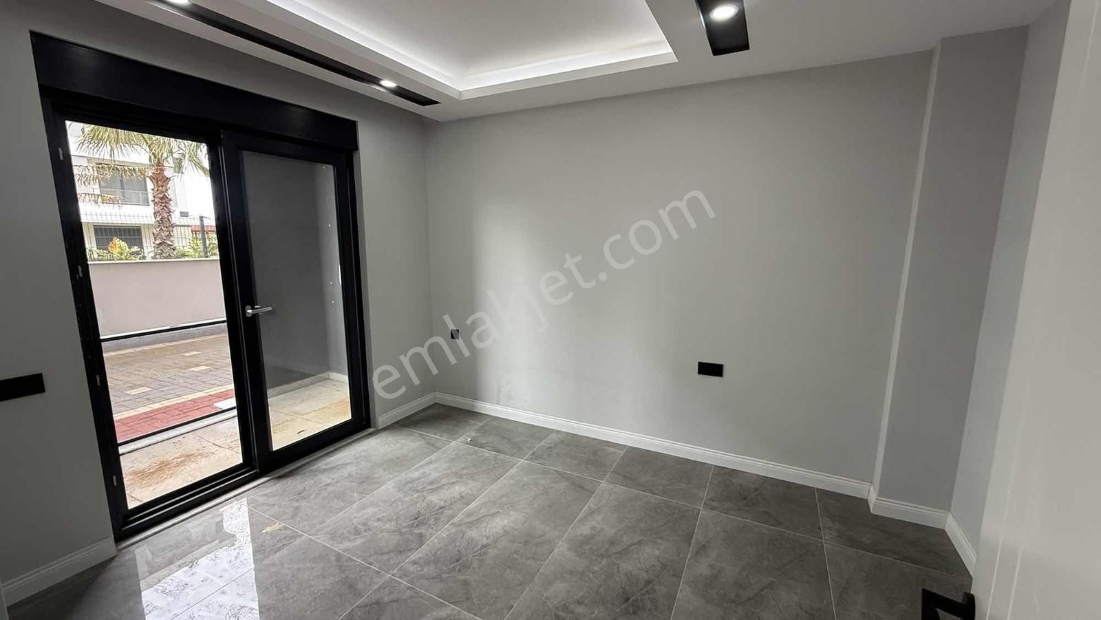Altıntaş'ta Fıtness Hamam Saunalı Olımpık Y.havuzlu Kiralık 2+1 - Görsel 3