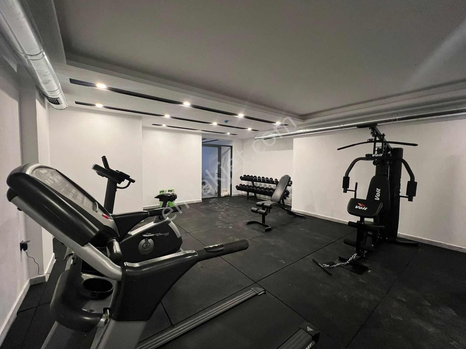 Altıntaş'ta Fıtness Hamam Saunalı Olımpık Y.havuzlu Kiralık 2+1 - Görsel 14
