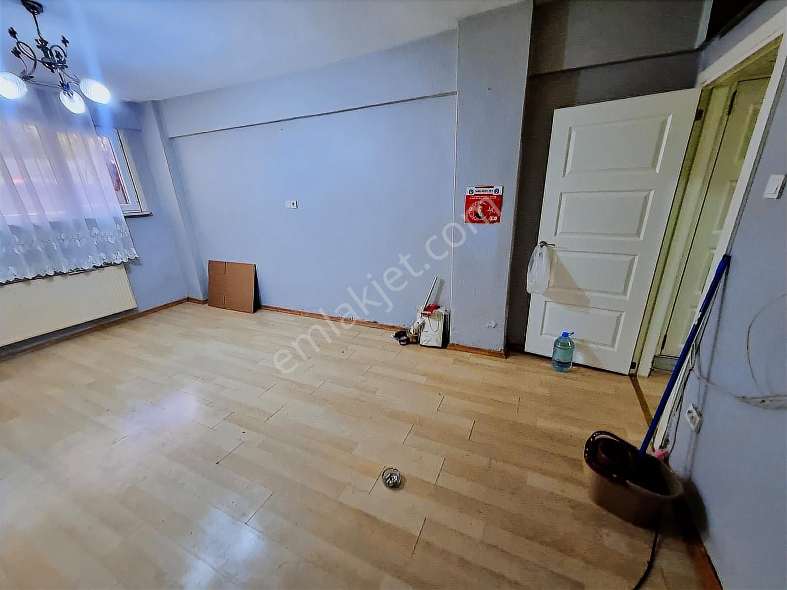 Kocamustafapaşa 85mk 2+1full Yapılı Bahçeli Bodrum Katı 20.000tl - Görsel 19
