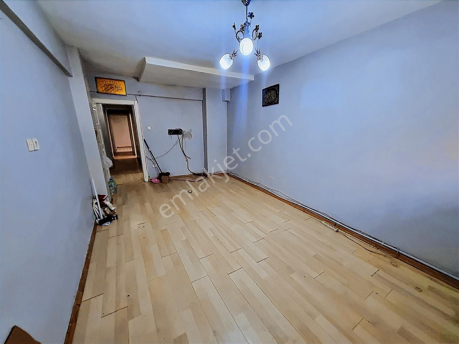 Kocamustafapaşa 85mk 2+1full Yapılı Bahçeli Bodrum Katı 20.000tl - Görsel 25