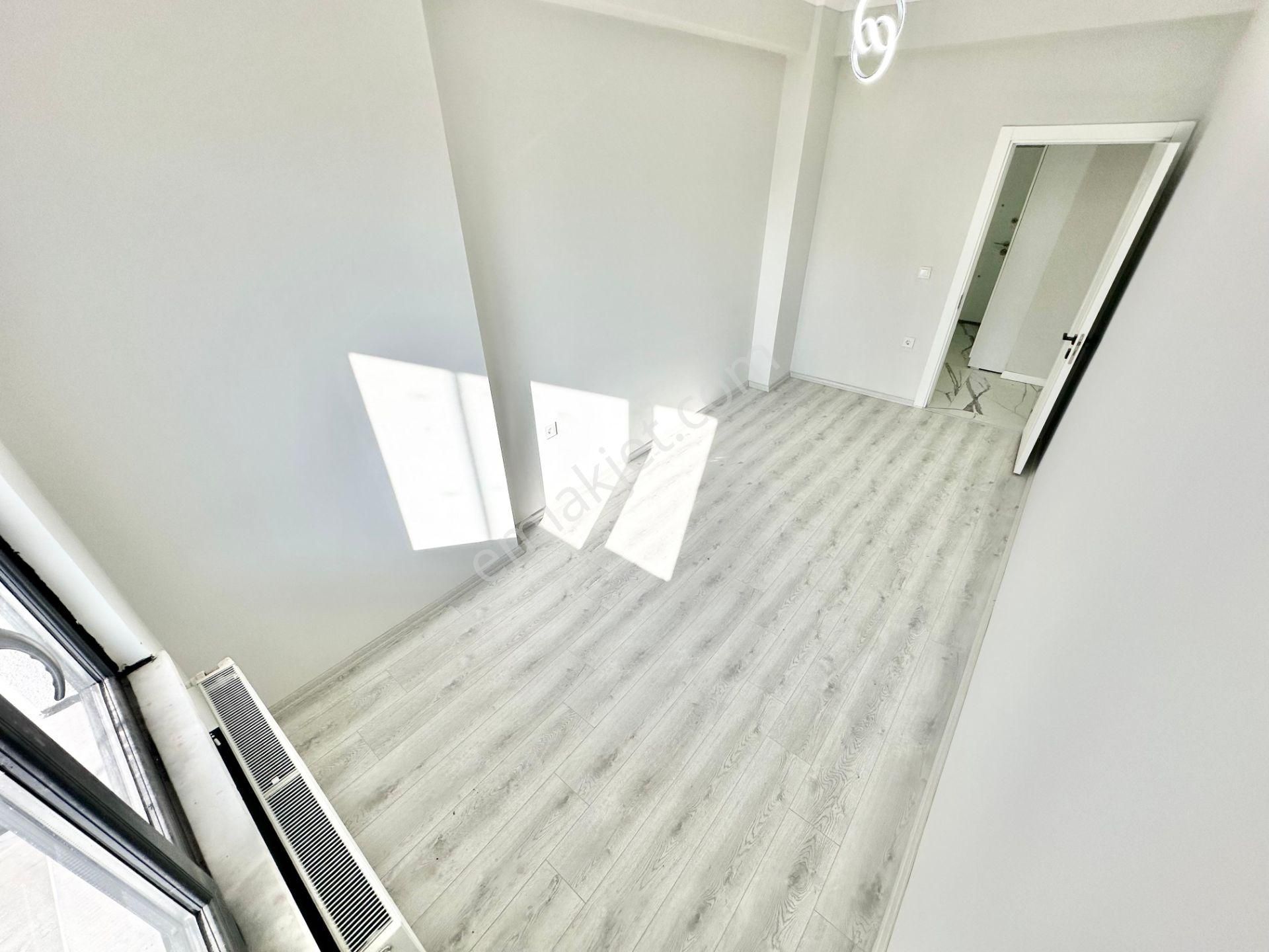 ꧁yetkili Ay Emlaktan꧂akçay'da Ebeveyn Banyolu Şık Tasarımlı Çift Asansörlü Satılık 2+1 Lüks Daire - Görsel 19