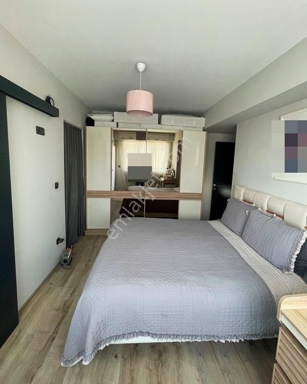 Mertcan Dan Royal Garden'de Ebeveyn Banyolu 3+1 Deniz Manzaralı - İskanlı - Görsel 9