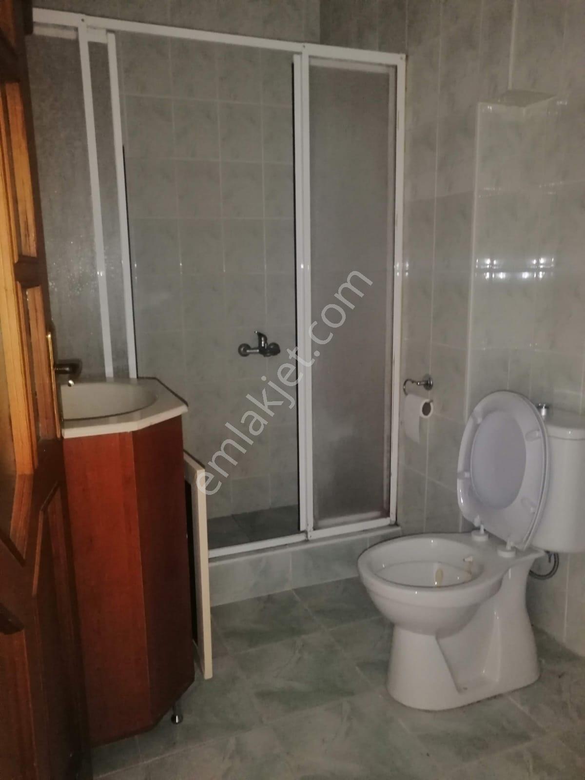 İzmit Lisesi Ve Dereli Okullar Yanı 3+1 Deniz Manzaralı Kiralık - Görsel 11