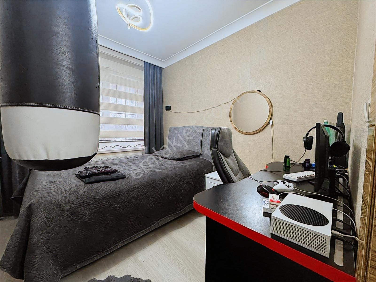 Keçiören Kafkaslarda 3+1 Full Yapılı İskanlı Manzaralıgenişdaire - Görsel 6