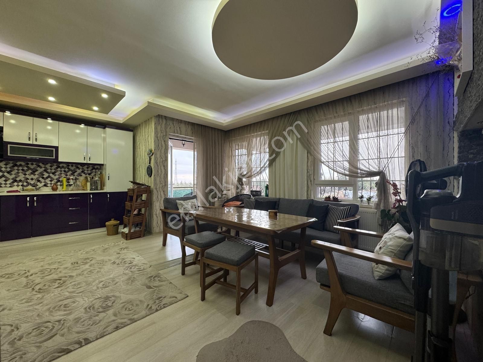 Keçiören Kafkaslarda 3+1 Full Yapılı İskanlı Manzaralıgenişdaire - Görsel 11