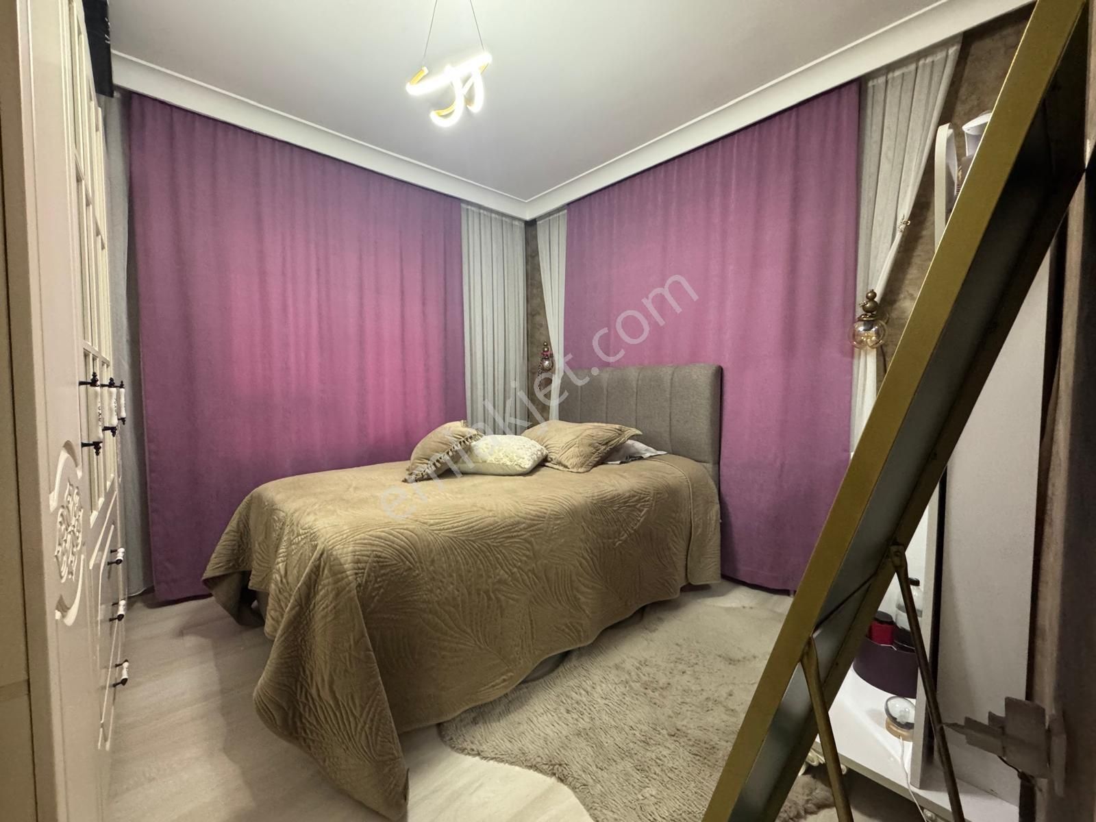 Keçiören Kafkaslarda 3+1 Full Yapılı İskanlı Manzaralıgenişdaire - Görsel 23