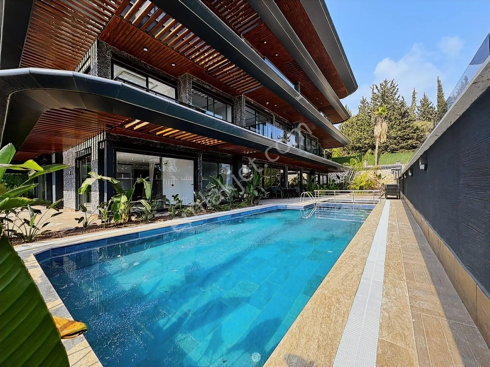 Alanya Hasbahçe 2+1 140m2 Villa Tadında,sauna,havuz,lüx Sitedee.