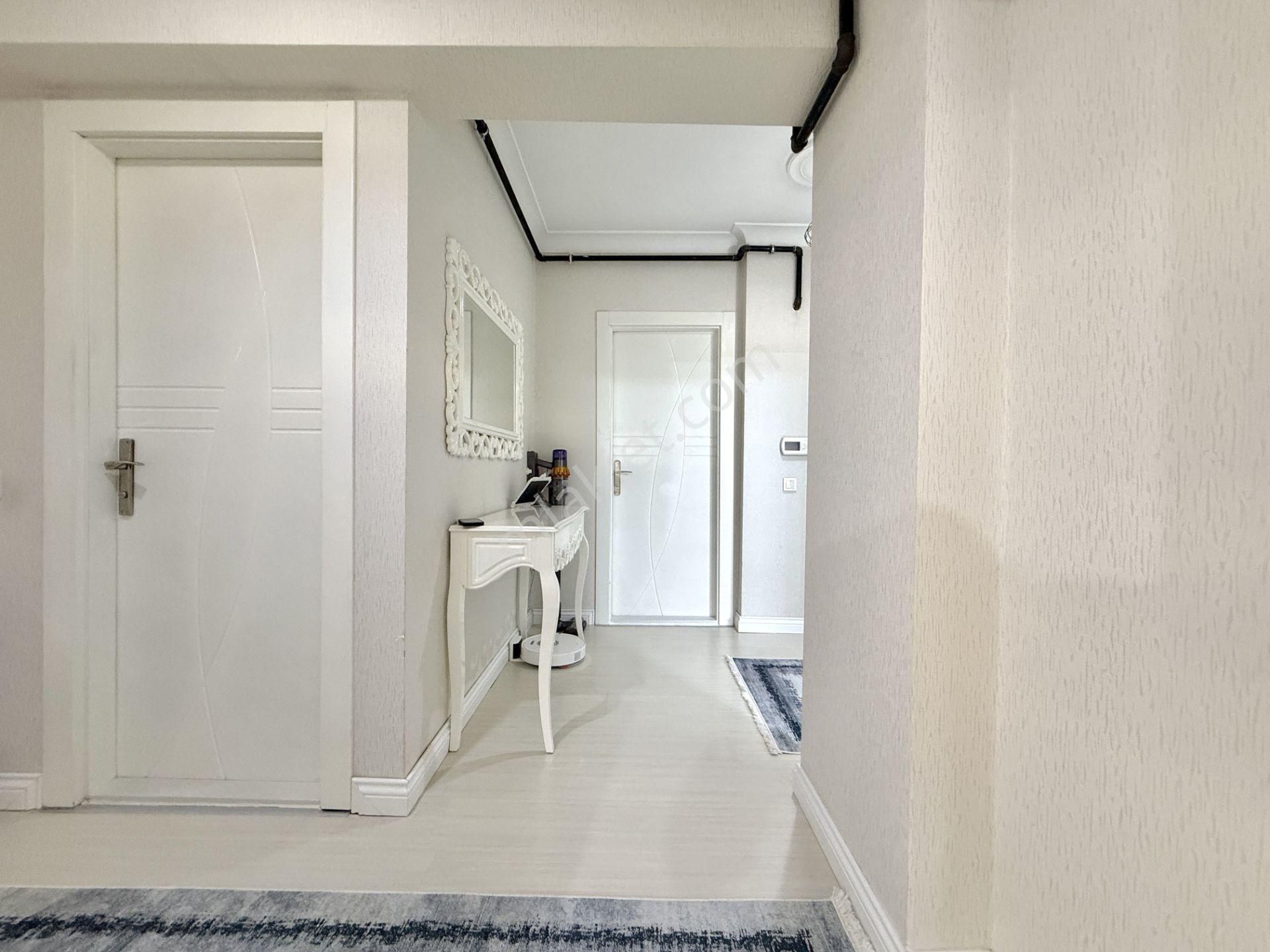 Kalecik Emlak'tan Asansörlü Yeni Bina, 2.kat Güney Full Yapılı 160m² 4+1 - Görsel 26