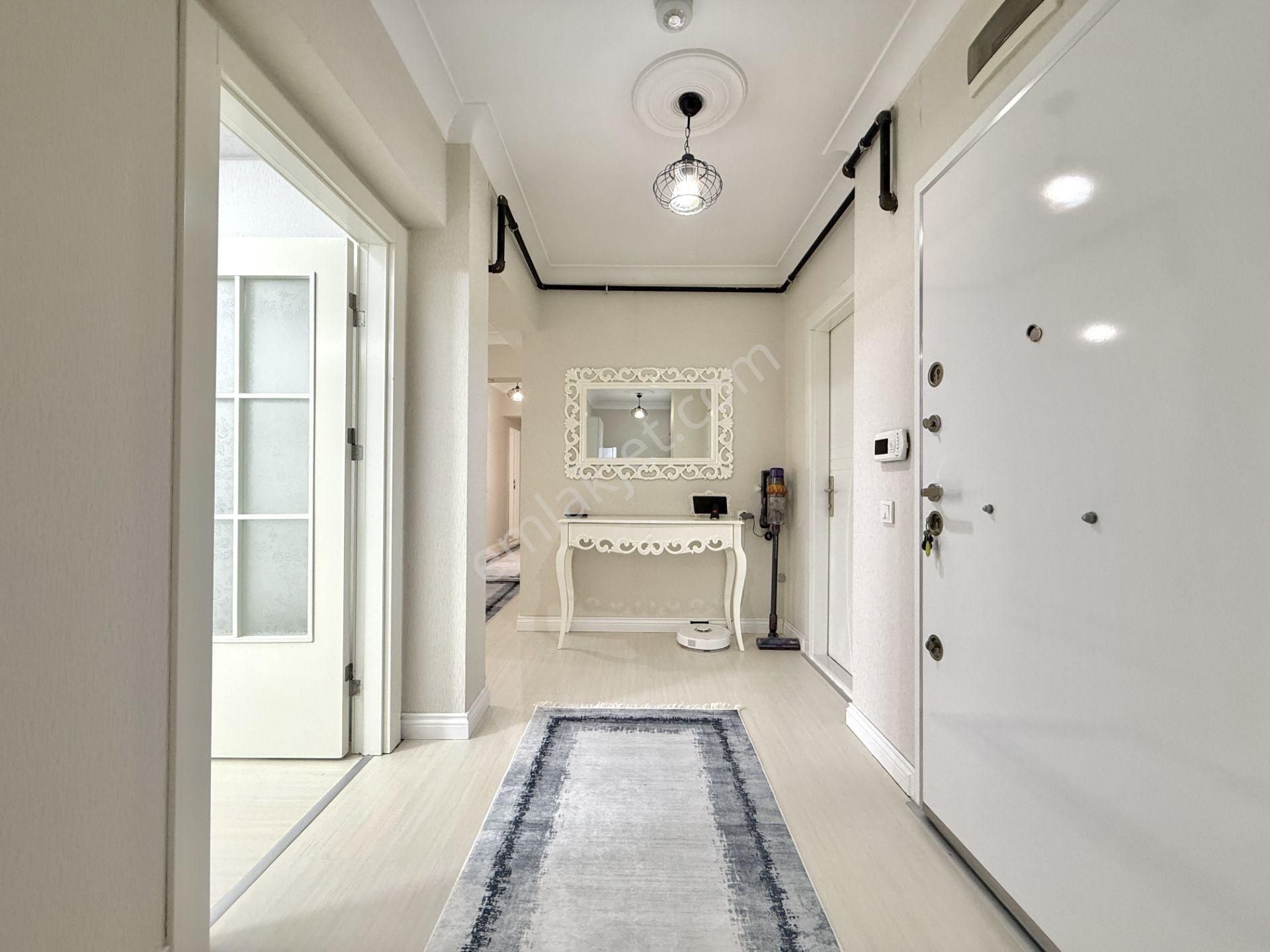 Kalecik Emlak'tan Asansörlü Yeni Bina, 2.kat Güney Full Yapılı 160m² 4+1 - Görsel 24