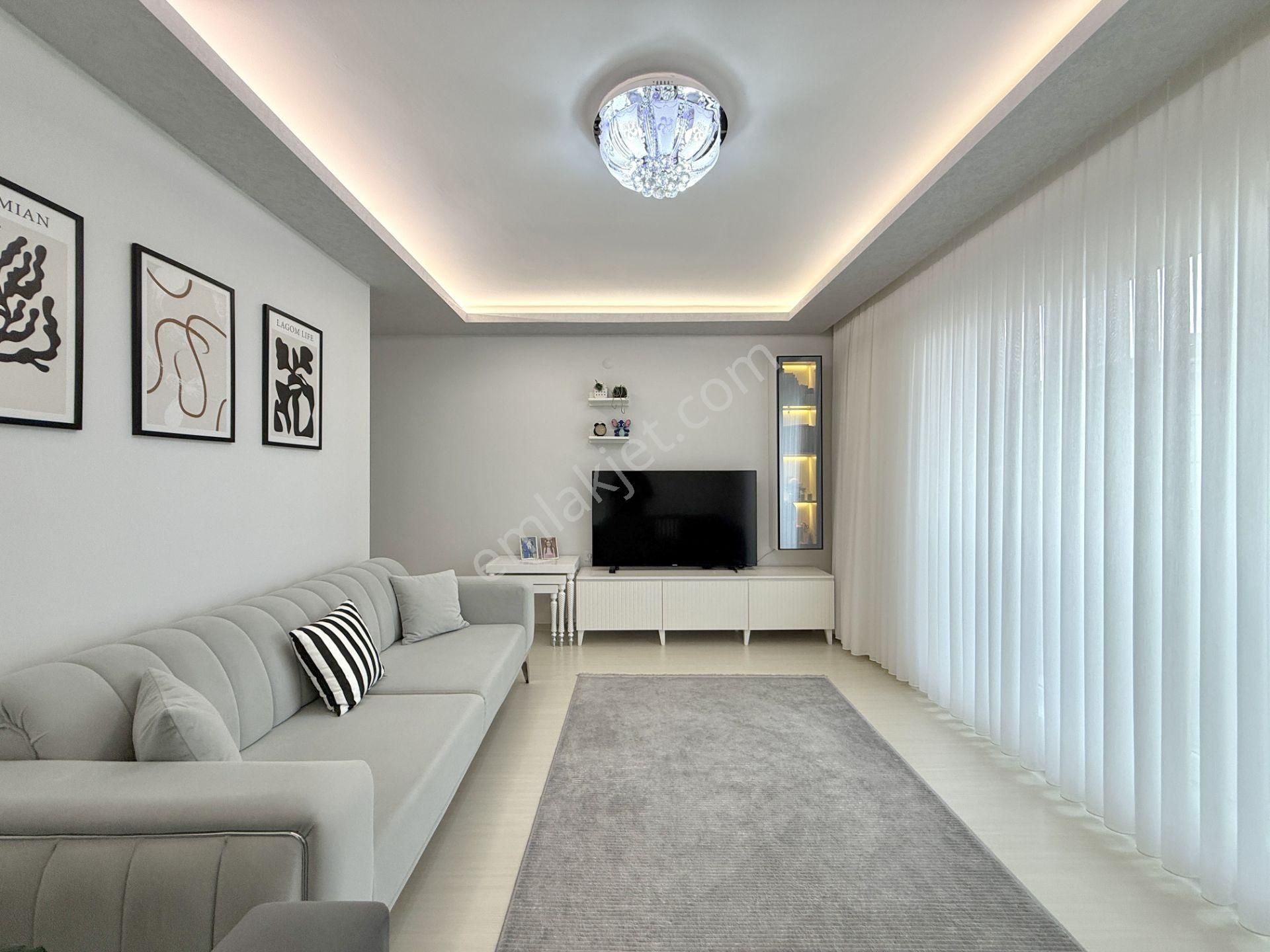 Kalecik Emlak'tan Asansörlü Yeni Bina, 2.kat Güney Full Yapılı 160m² 4+1 - Görsel 15