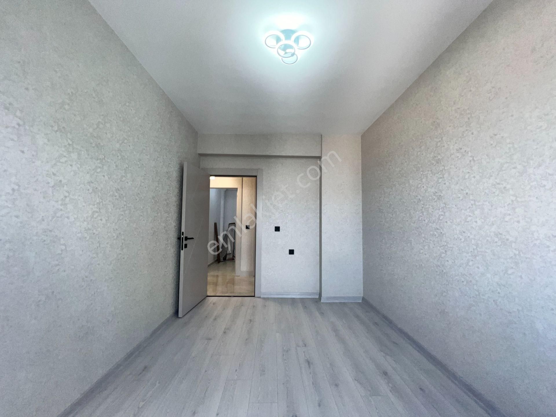 Pursaklar Ufuk Kılıç Emlak'tan Bulvarda 4+1 Ultra Lüx 4. Kat Site Dairesi - Görsel 16