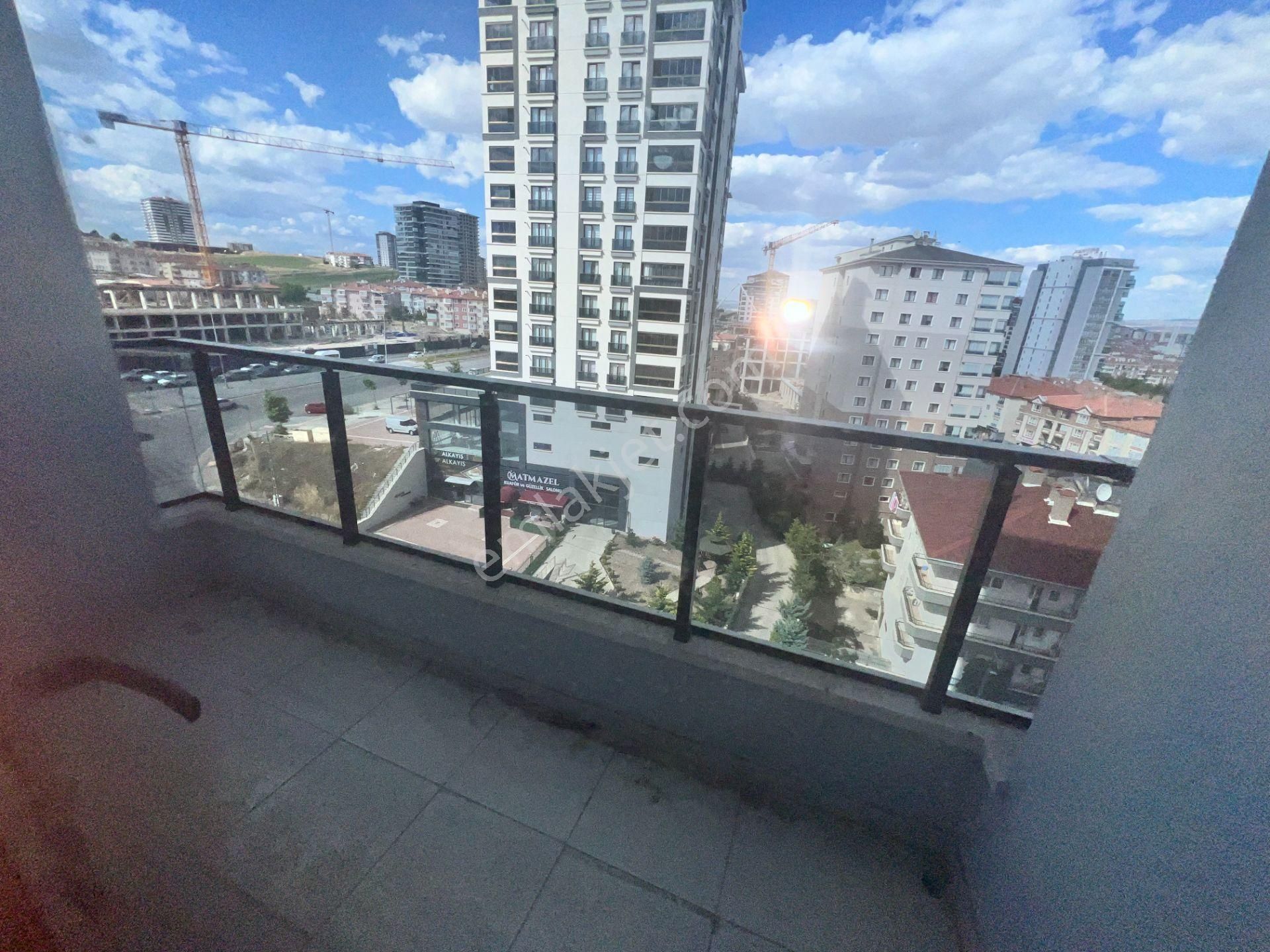 Pursaklar Ufuk Kılıç Emlak'tan Bulvarda 4+1 Ultra Lüx 4. Kat Site Dairesi - Görsel 21