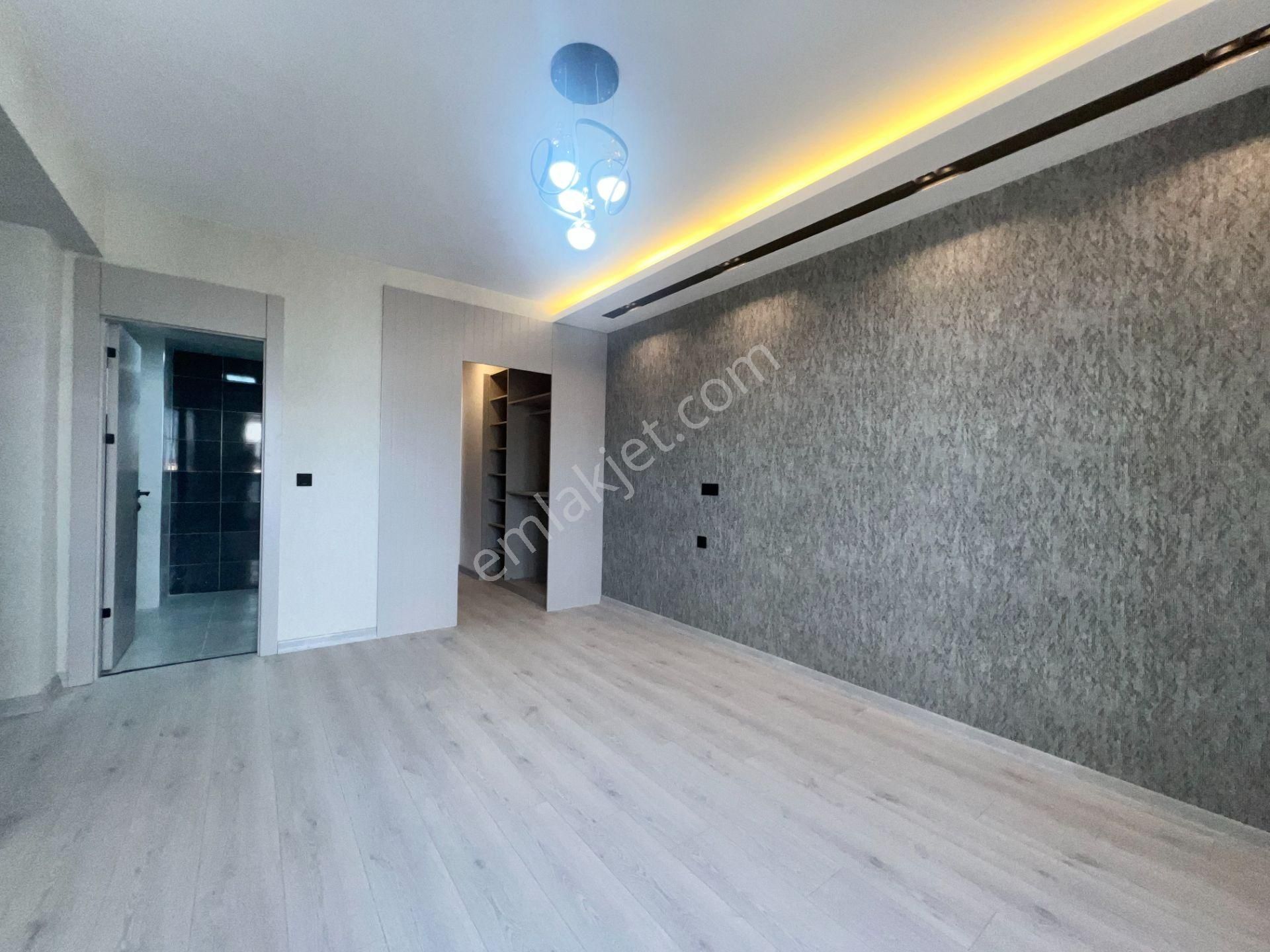 Pursaklar Ufuk Kılıç Emlak'tan Bulvarda 4+1 Ultra Lüx 4. Kat Site Dairesi - Görsel 22