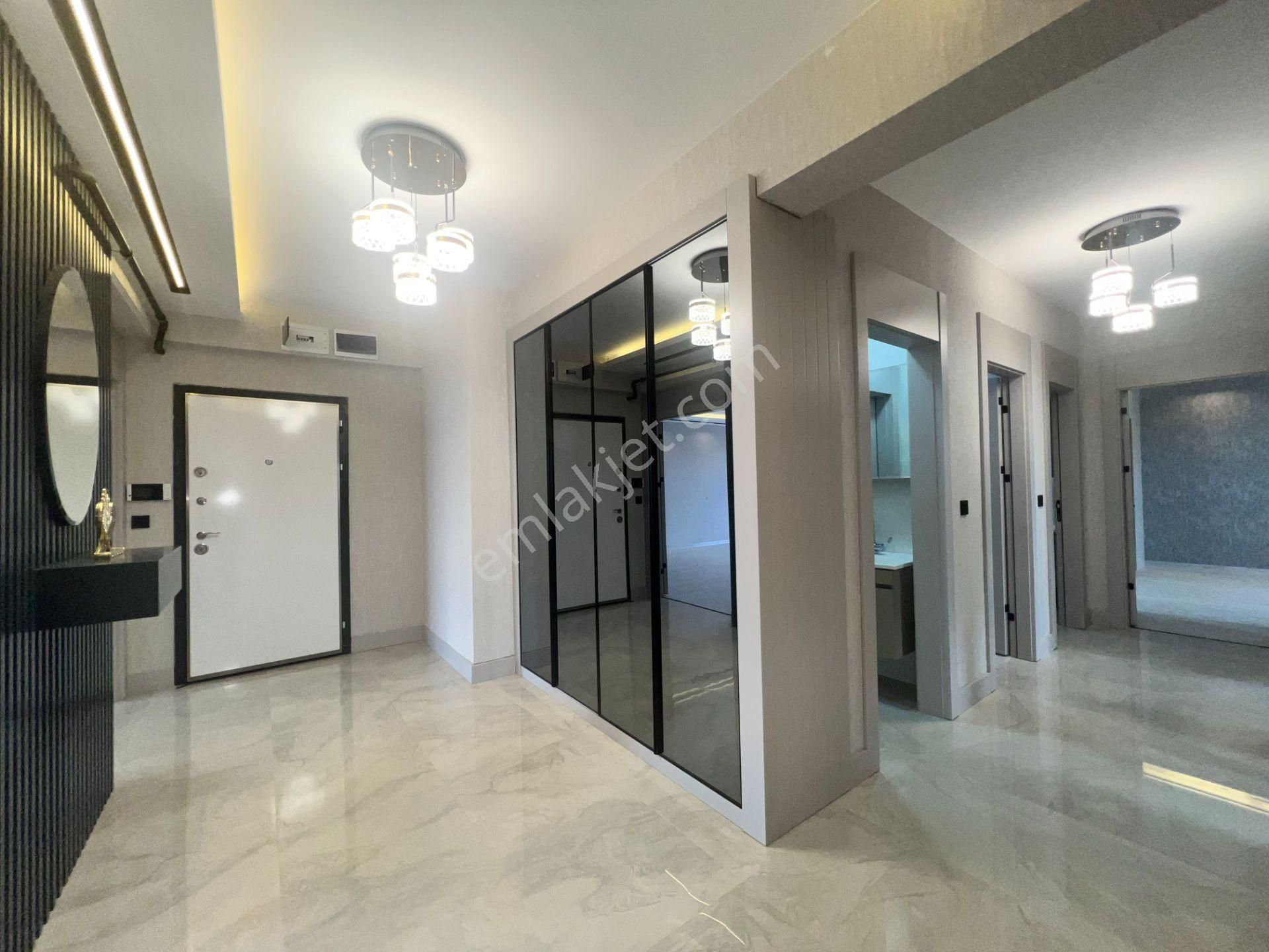 Pursaklar Ufuk Kılıç Emlak'tan Bulvarda 4+1 Ultra Lüx 4. Kat Site Dairesi - Görsel 26