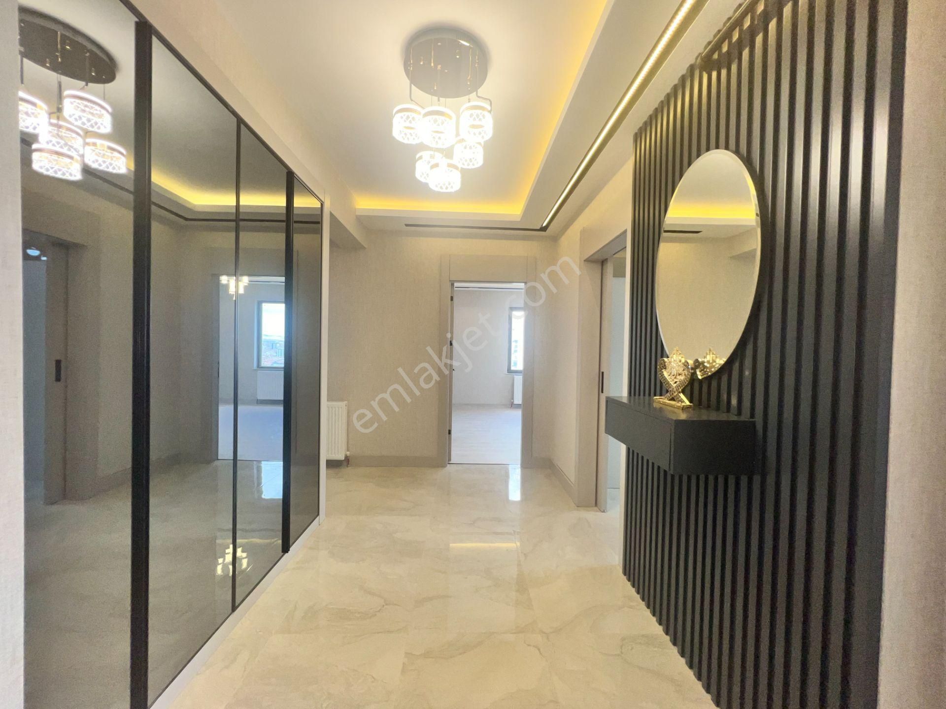 Pursaklar Ufuk Kılıç Emlak'tan Bulvarda 4+1 Ultra Lüx 4. Kat Site Dairesi - Görsel 28