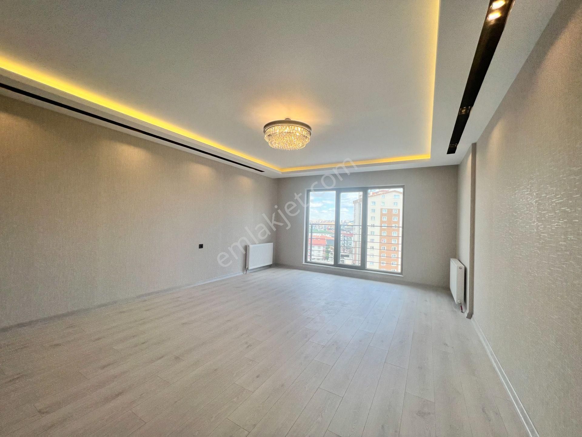 Pursaklar Ufuk Kılıç Emlak'tan Bulvarda 4+1 Ultra Lüx 4. Kat Site Dairesi - Görsel 11