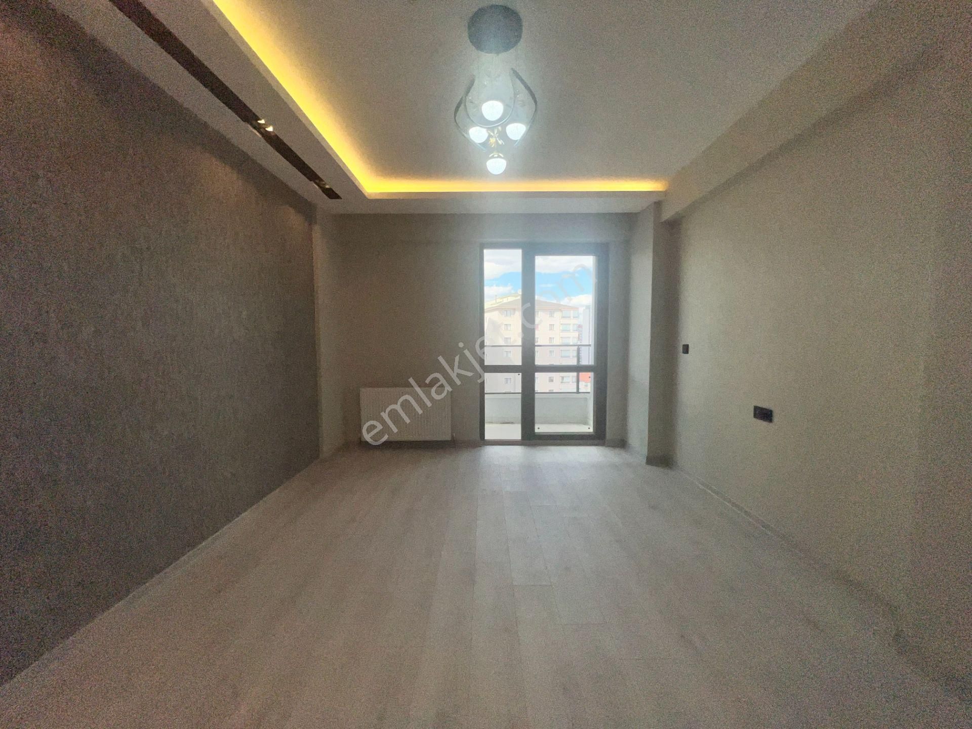 Pursaklar Ufuk Kılıç Emlak'tan Bulvarda 4+1 Ultra Lüx 4. Kat Site Dairesi - Görsel 17