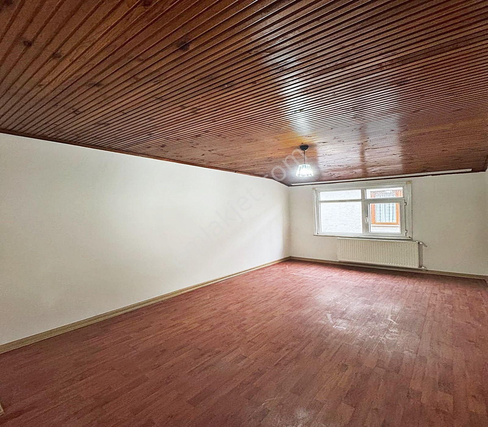 Güzelyurt Metrobüse Yürüme Mesafesinde Marmarapark Avm Nin Altında Teraslı Masrafsız Kiralık Daire - Görsel 8