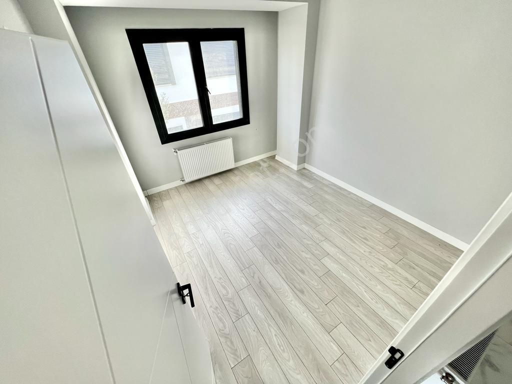 ꧁akçay Ay Emlaktan꧂pelitköyde Denize Sıfır Sitede Hayalllerinizi Süsleyecek Satılık 3+1dublex Daire - Görsel 18