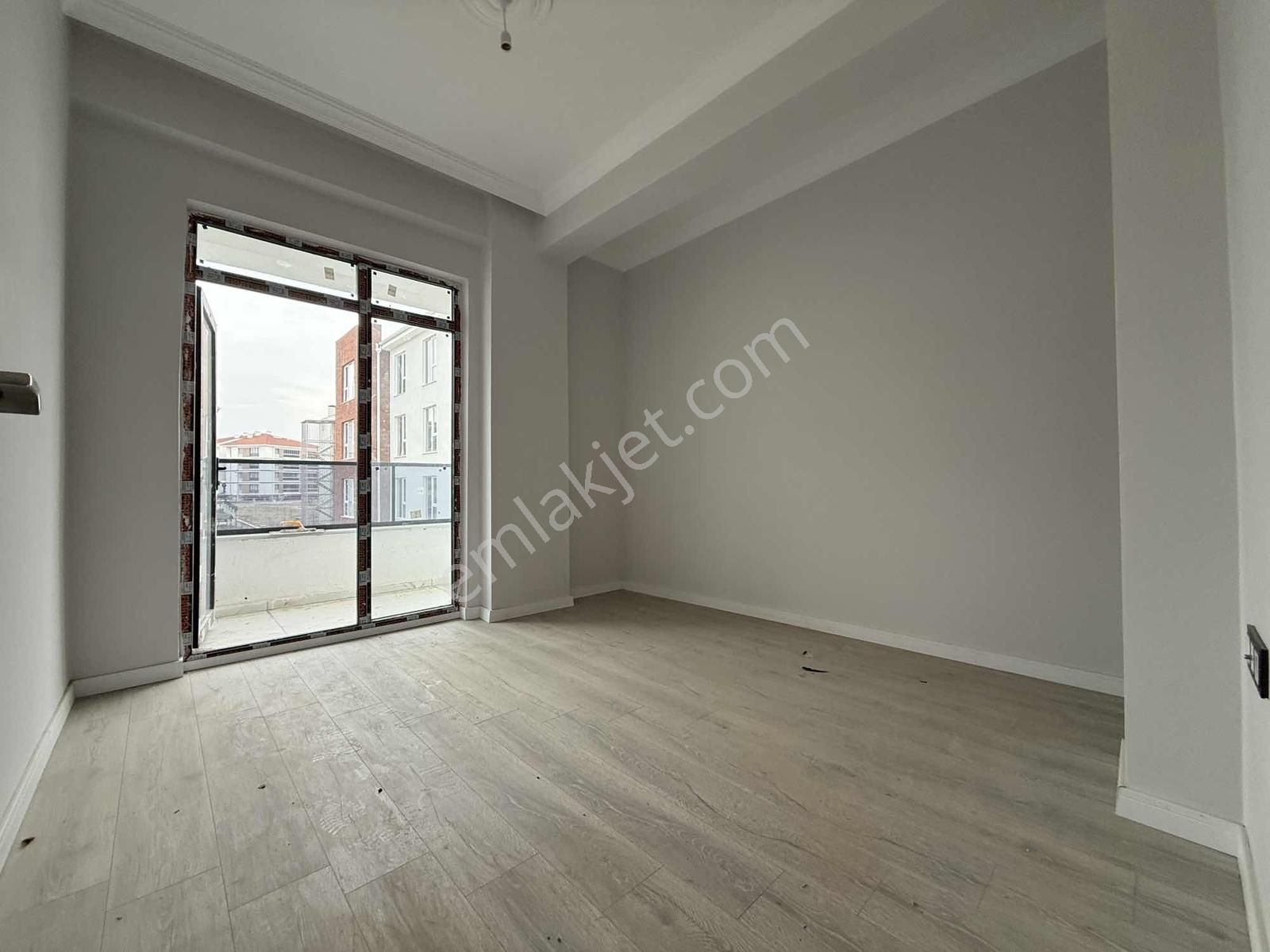 Vadişehir Sınırında 3+1 140m2 Cadde Üzeri Kiralık Daire - Görsel 18