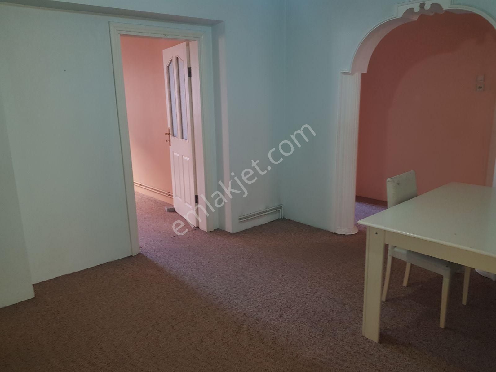 Süleyman Çelebi Lisesi'nin Bitişiğinde Kiralık 3,5+1 Daire - Görsel 35