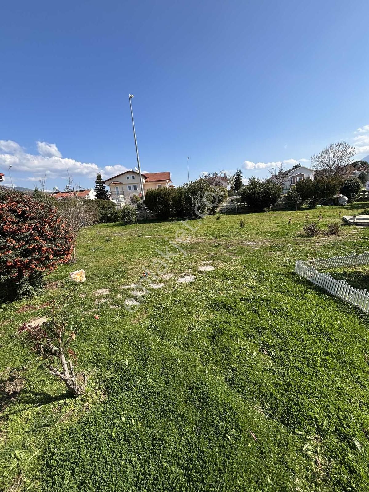 Fethiye Çalış'ta Bitişik Nizam 4+1 Bahçeli Villa - Görsel 13