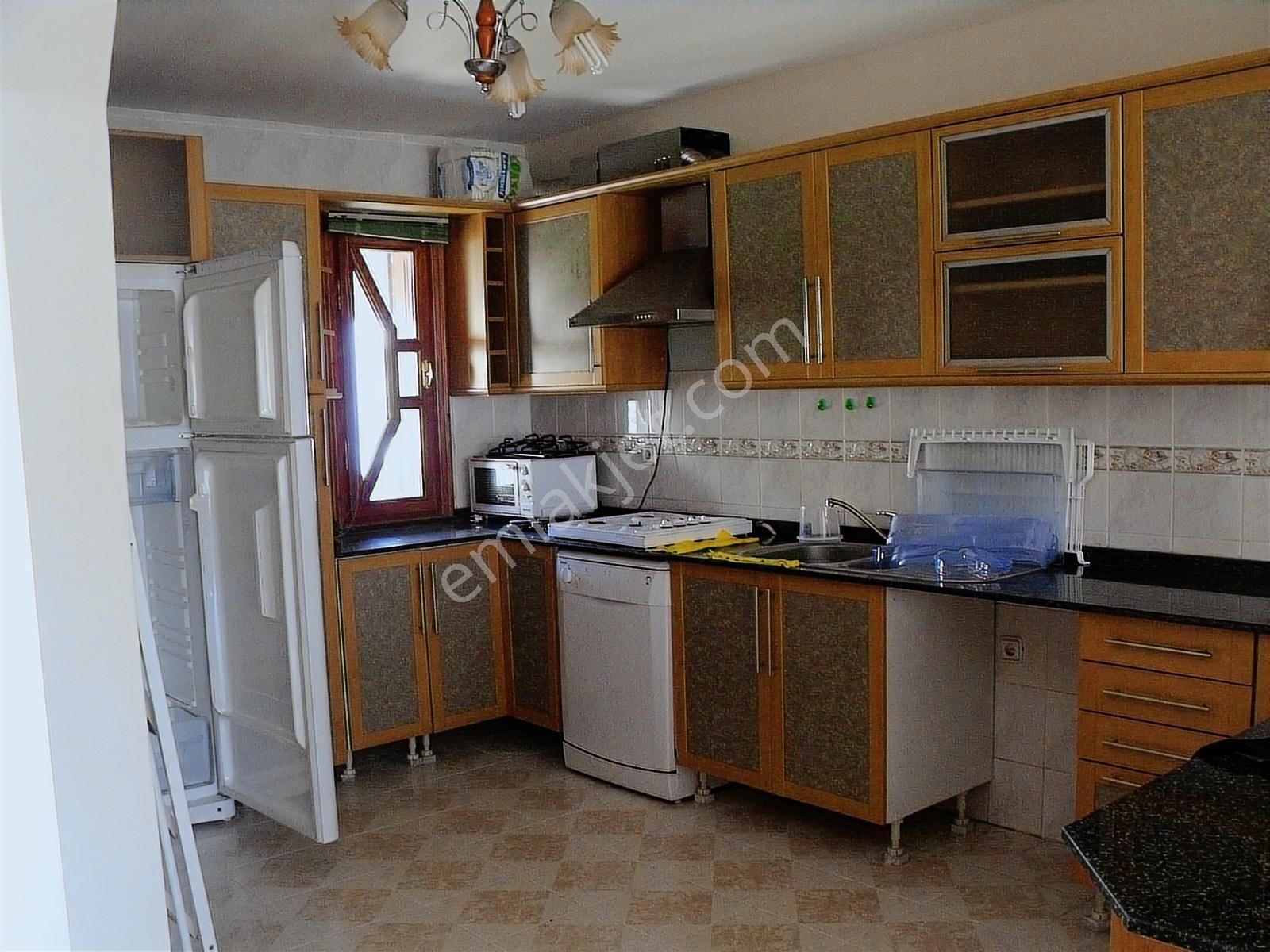 Fethiye Çalış'ta Bitişik Nizam 4+1 Bahçeli Villa - Görsel 7