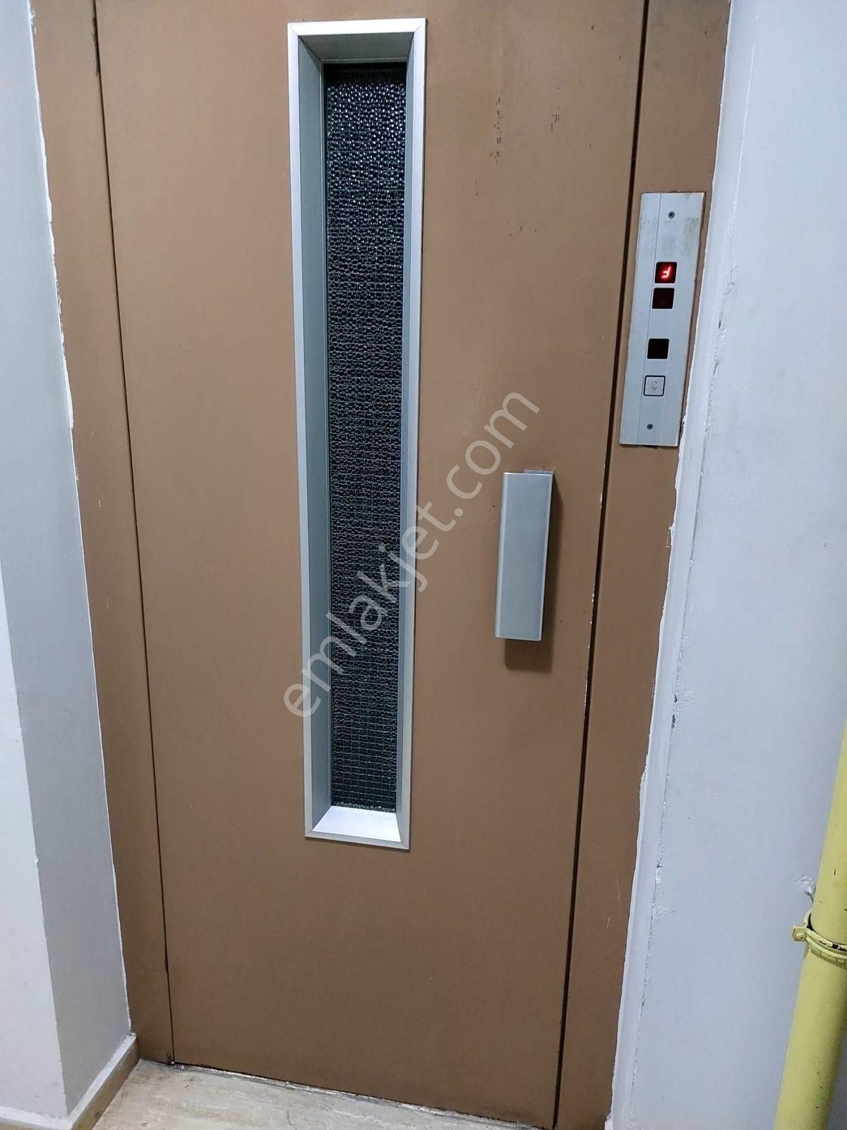 Doğalgazlı - Kapalı Mutfak -merkeze Yakın Geniş 3+1 Daire - Görsel 23