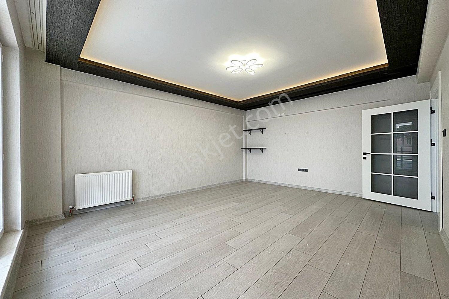 Karşıyaka'da 3+1 Cadde Yakını Full+ Full Yapılı Kaçırılmacak Fırsat - Görsel 9