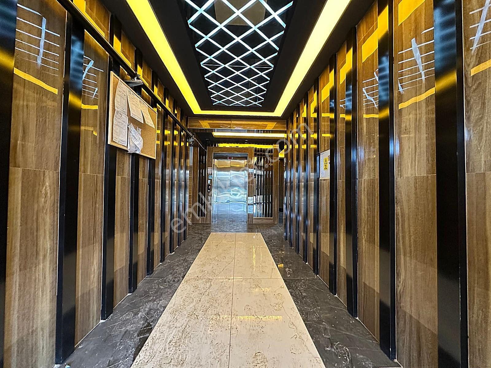 Karşıyaka'da 3+1 Cadde Yakını Full+ Full Yapılı Kaçırılmacak Fırsat - Görsel 35