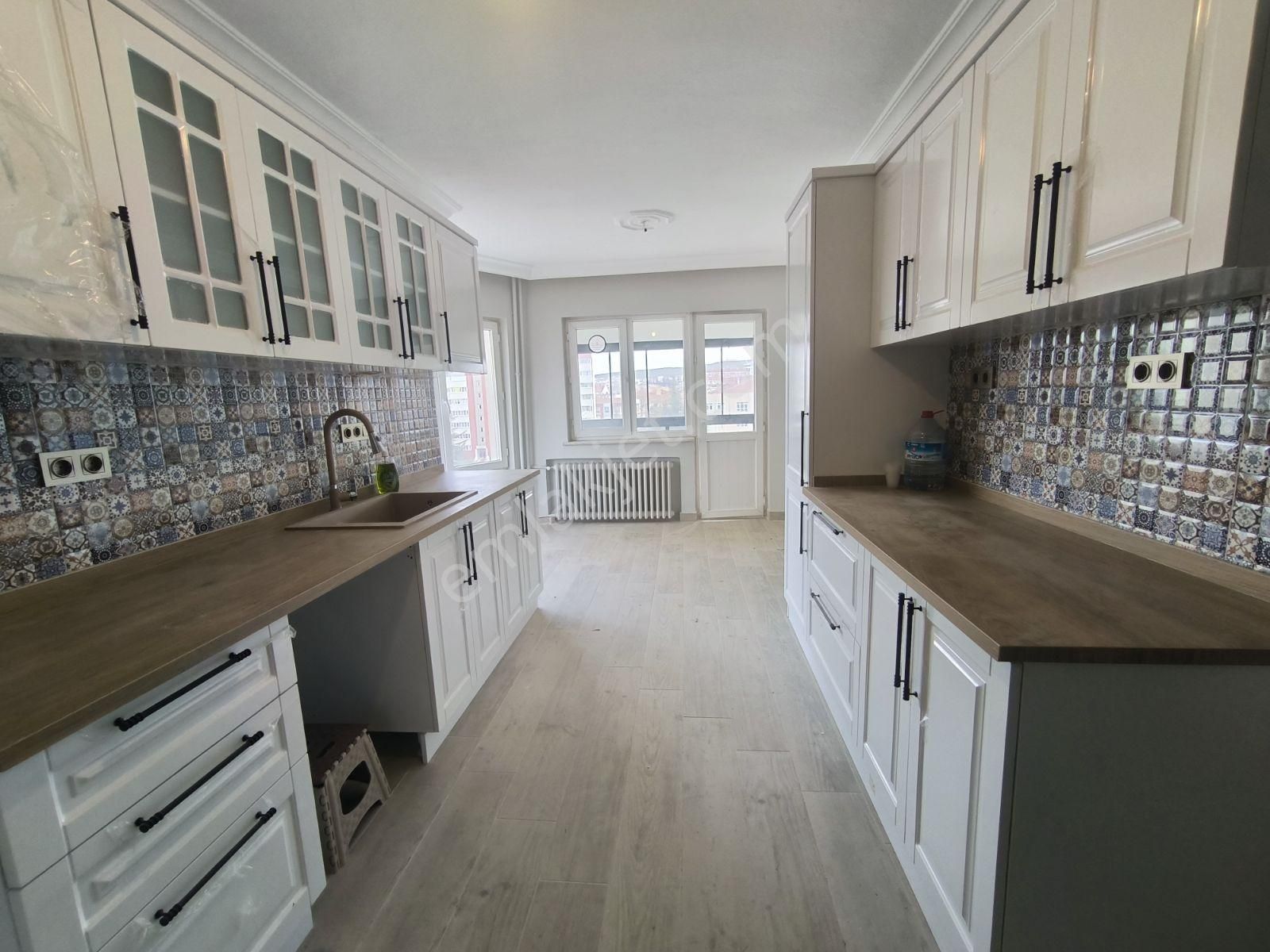 Atatürk Bulvarı Üzeri Kiralık Ultra Lüx Daire - Görsel 26