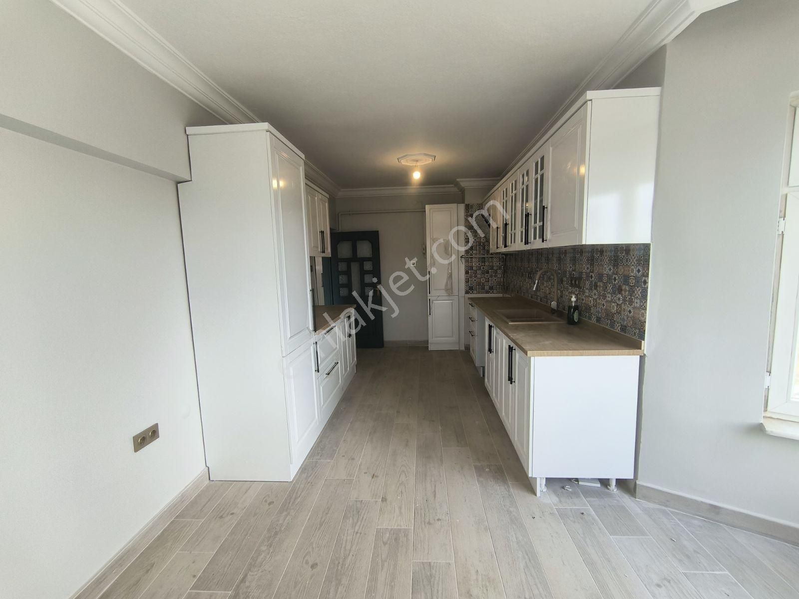 Atatürk Bulvarı Üzeri Kiralık Ultra Lüx Daire - Görsel 27