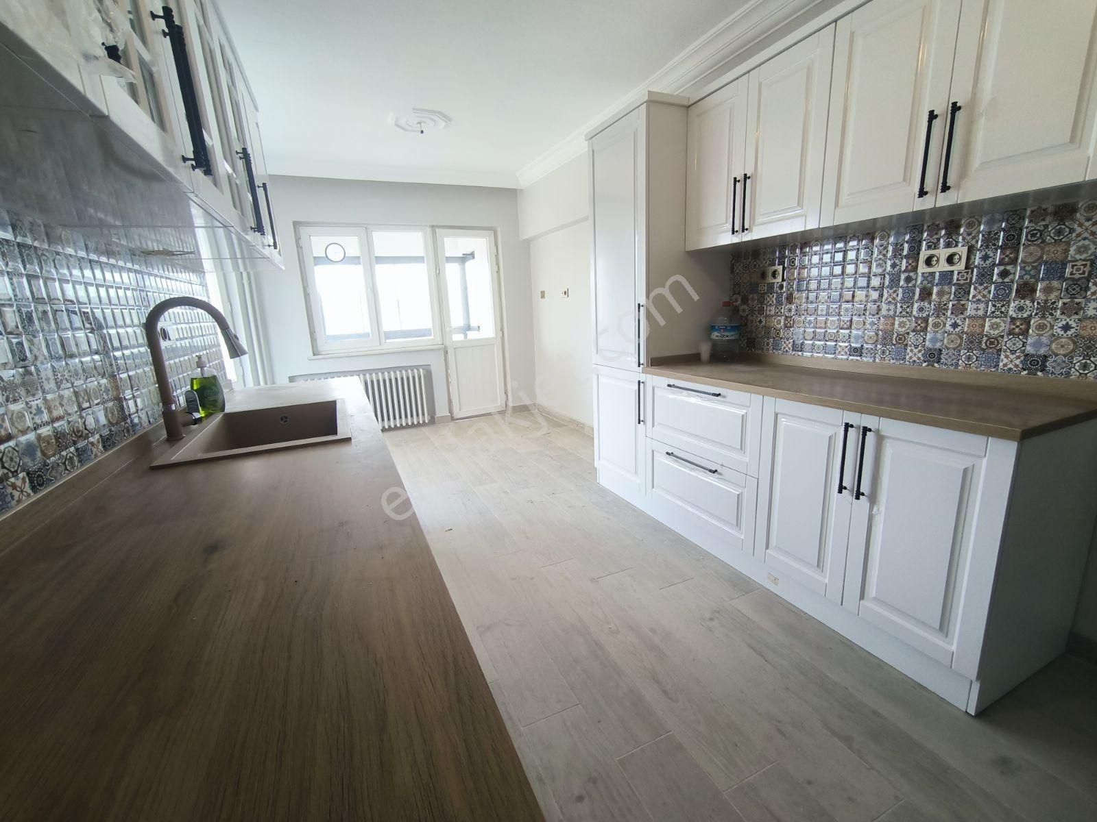 Atatürk Bulvarı Üzeri Kiralık Ultra Lüx Daire - Görsel 33