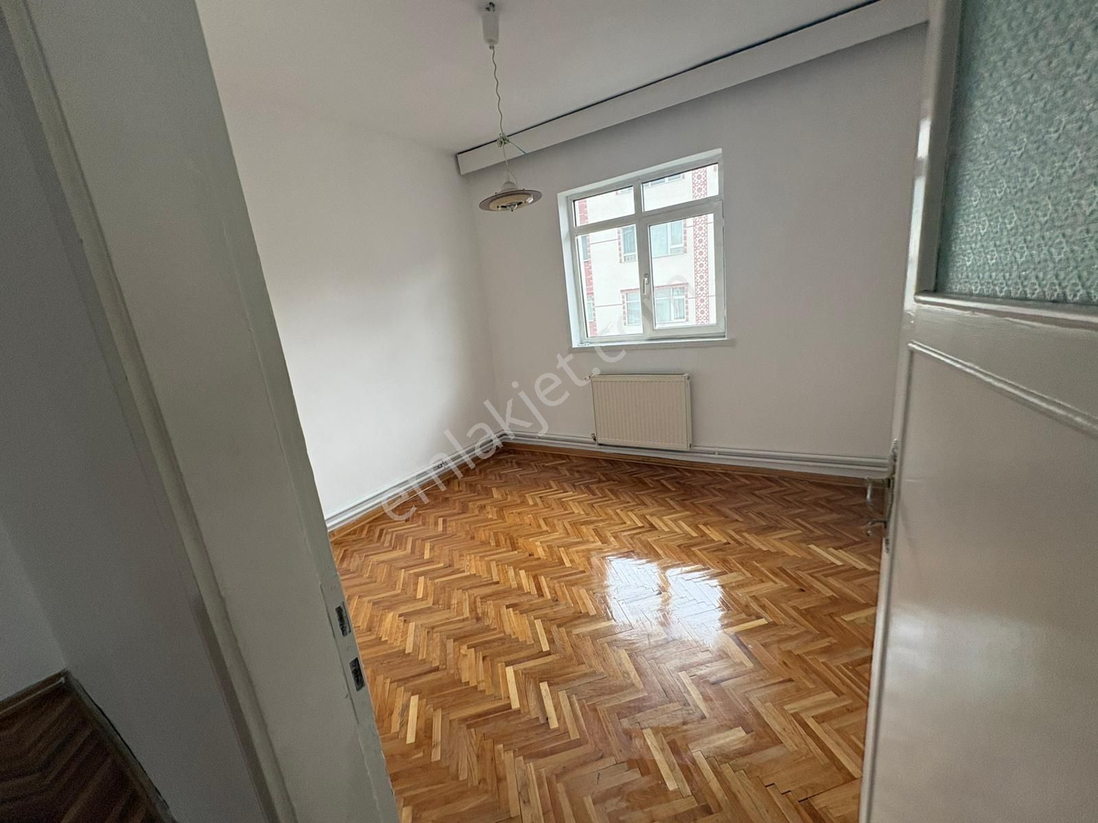 Göraldan 3+1 Geniş Metrajlı 3. Kat Ön Cephe Anadolu Bulvarı Yanı - Görsel 23