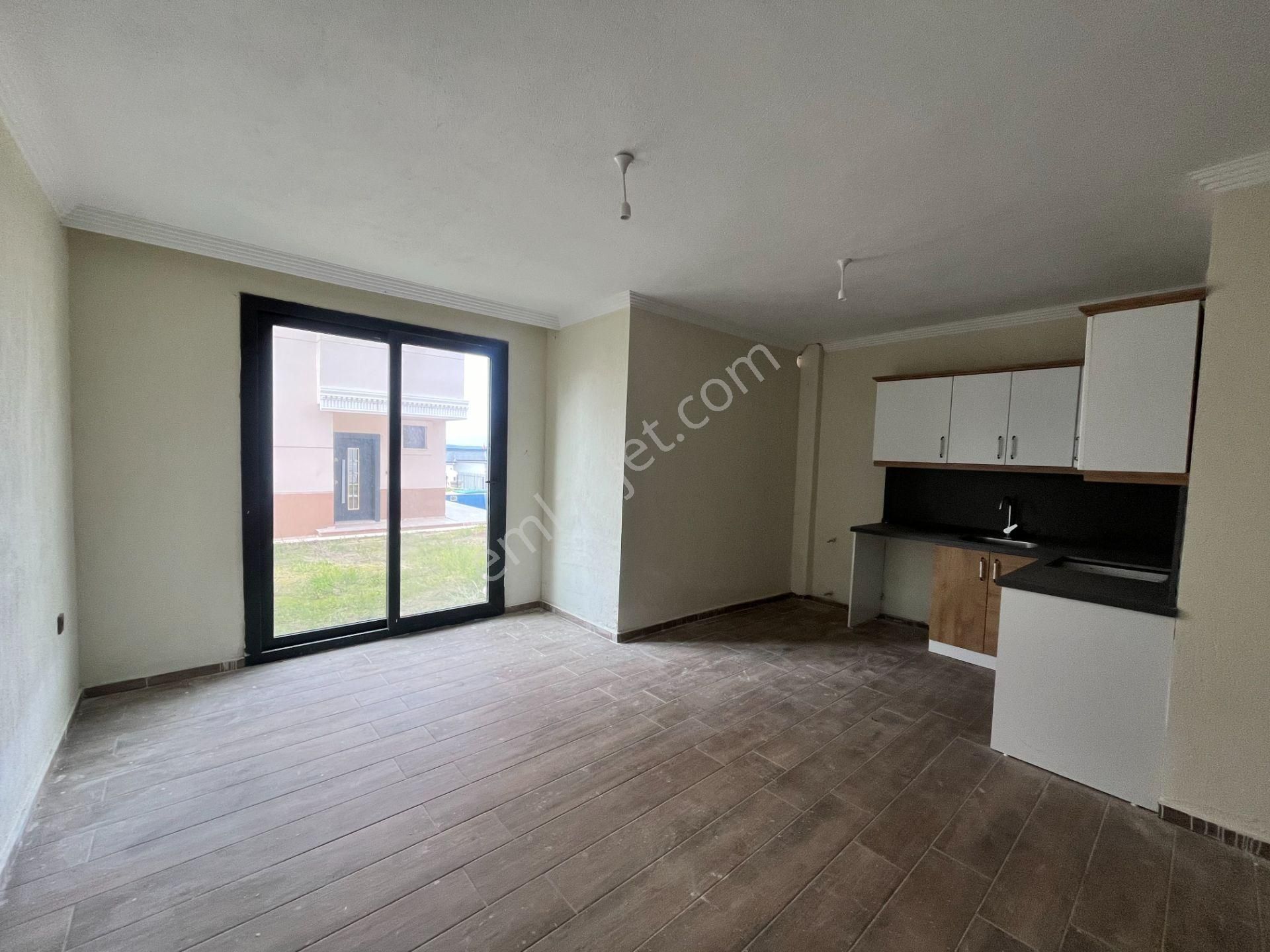 Seferihisar Akarca’da Deniz Manzaralı, Havuzlu Sitede Sıfır 3+1 Villalar - Görsel 15