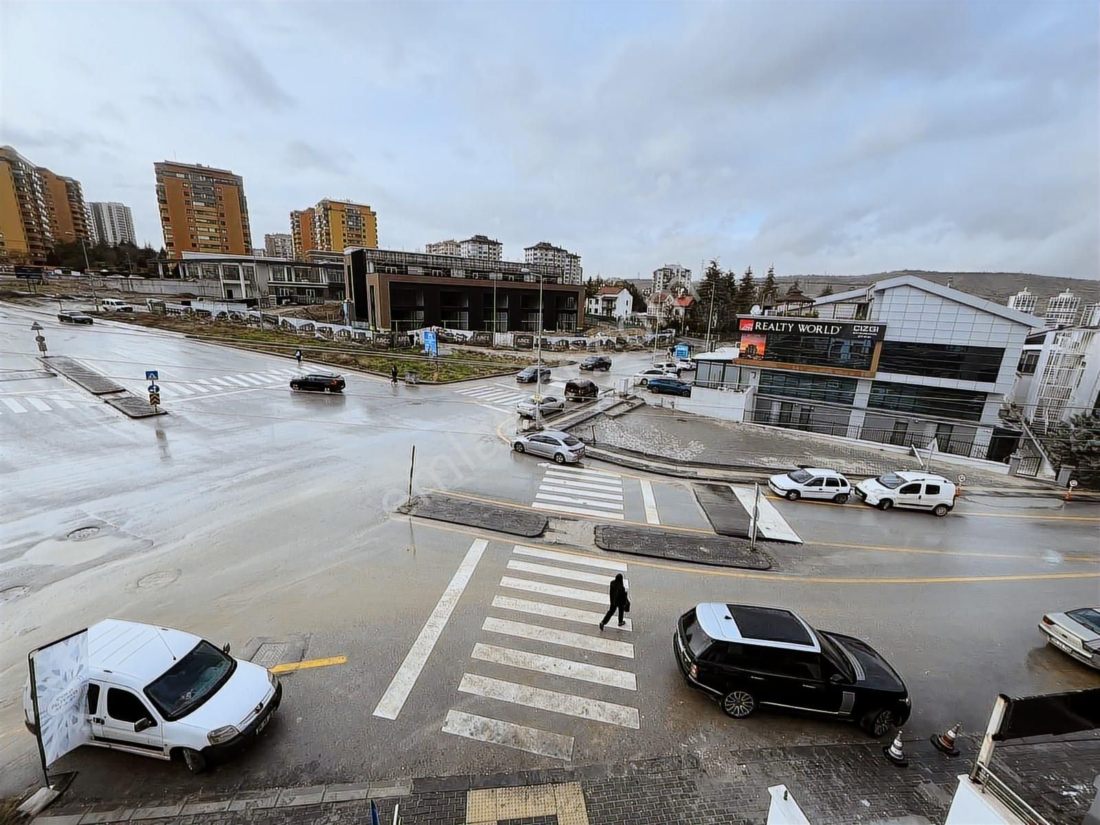 Turyap'tan Yaşamkent'te Sıfır Eşyalı Herşey Dahil Balkonlu 1+1 - Görsel 2