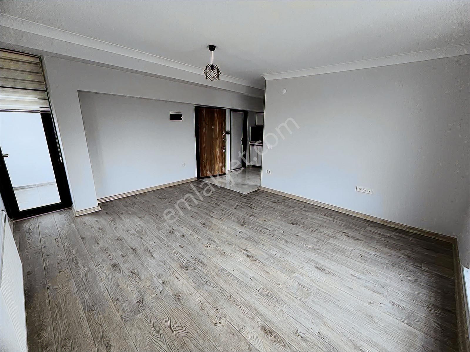 Turyap'tan Yaşamkent'te Sıfır Eşyalı Herşey Dahil Balkonlu 1+1 - Görsel 9