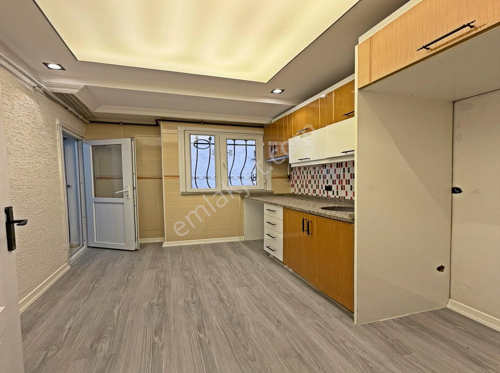 Başkent Yapı'dan Metrobüse 8dk Dekorlu Balkonlu Yüksek Giriş - Görsel 3