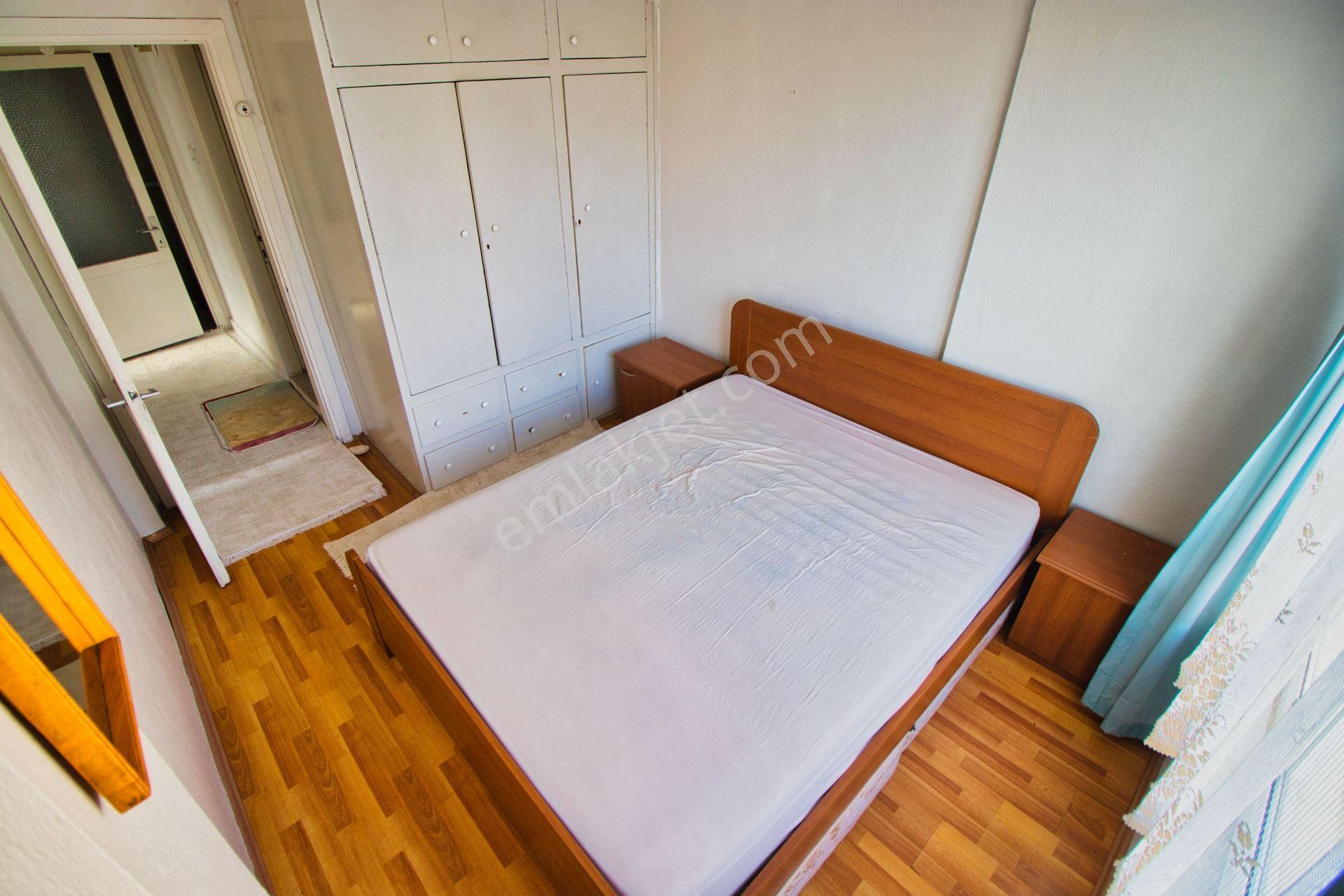 🟣🟣aktiften Akçay'da Arakatın Huzuru Çift Balkonun Keyfi;merkezi Konumda Denize 100m 2+1 Daire - Görsel 17